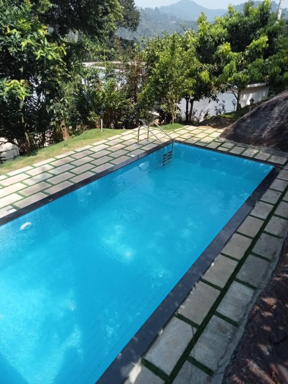 4 Bedroom Pool Villa in Munnar | 8 Guests with Breakfast