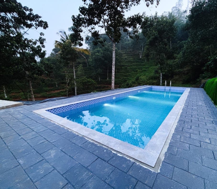 7 Room Private Pool Villa in Kanthalloor | 6BHK Villa + Hut